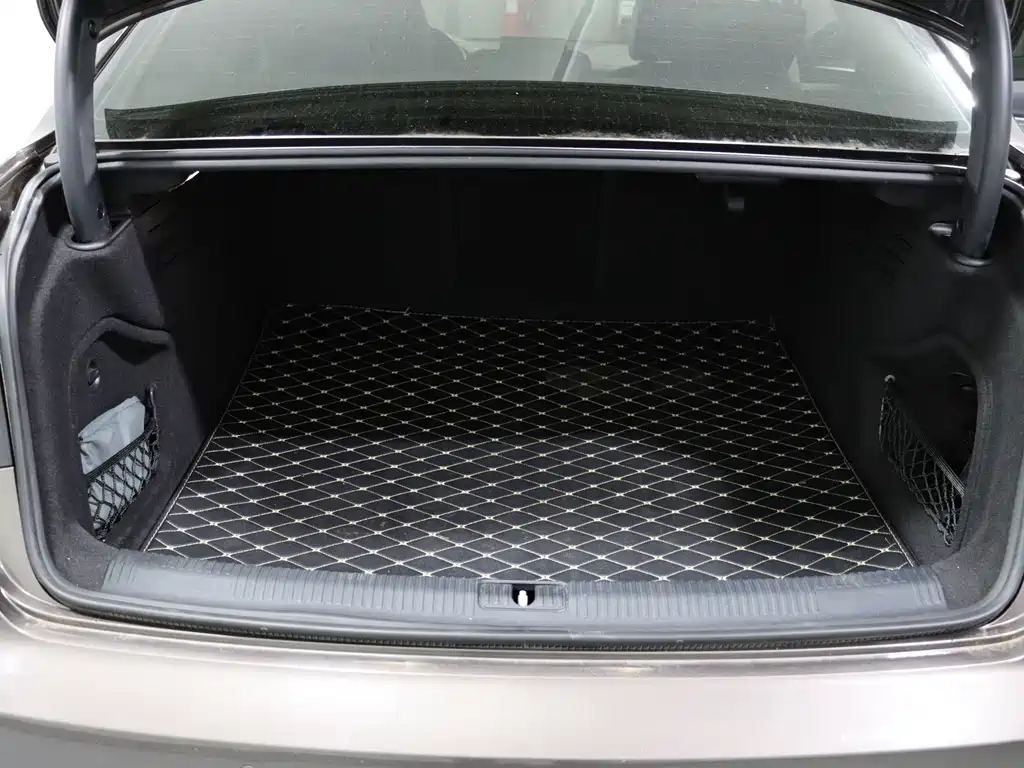 Audi A4L — миниатюра 16