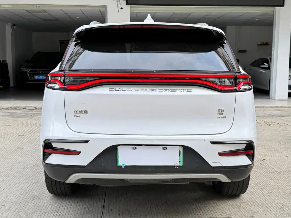BYD Tang New Energy — миниатюра 10