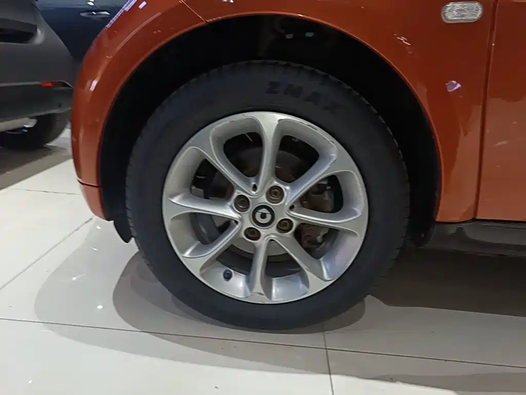 smart Smart Fortwo — миниатюра 23