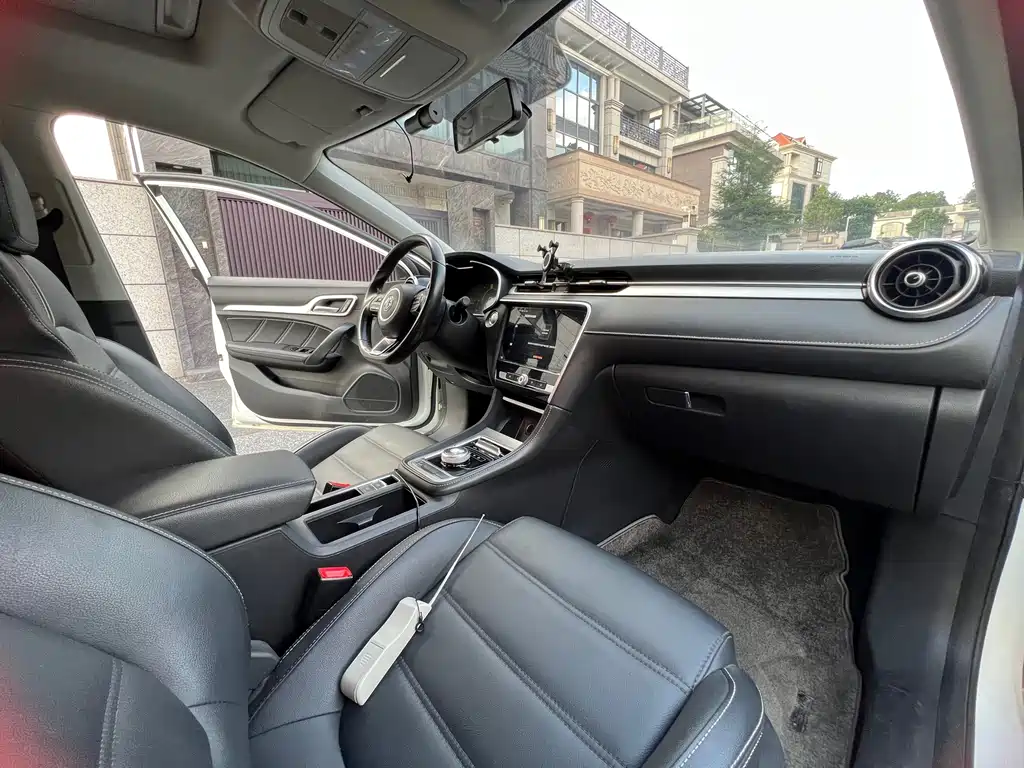 MG 6 New Energy — миниатюра 15