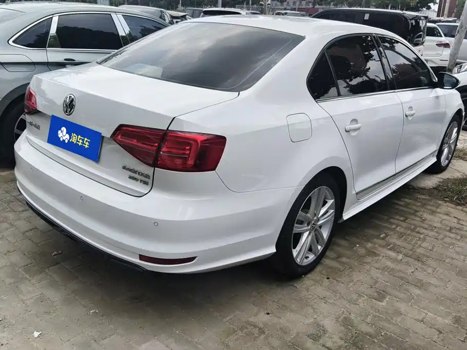 Volkswagen Sagitar — миниатюра 3
