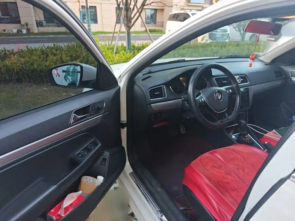 Volkswagen Lavida — миниатюра 14