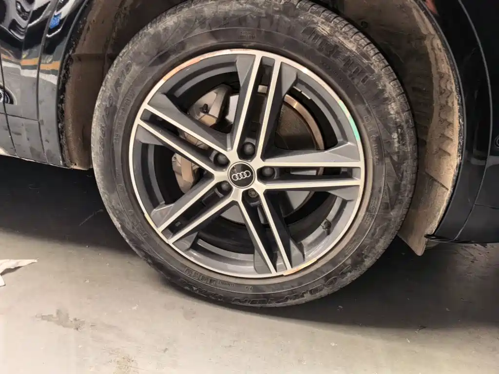 Audi Q5L Sportback — миниатюра 8