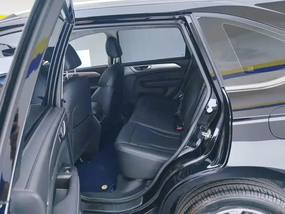 Haval M6 — миниатюра 11