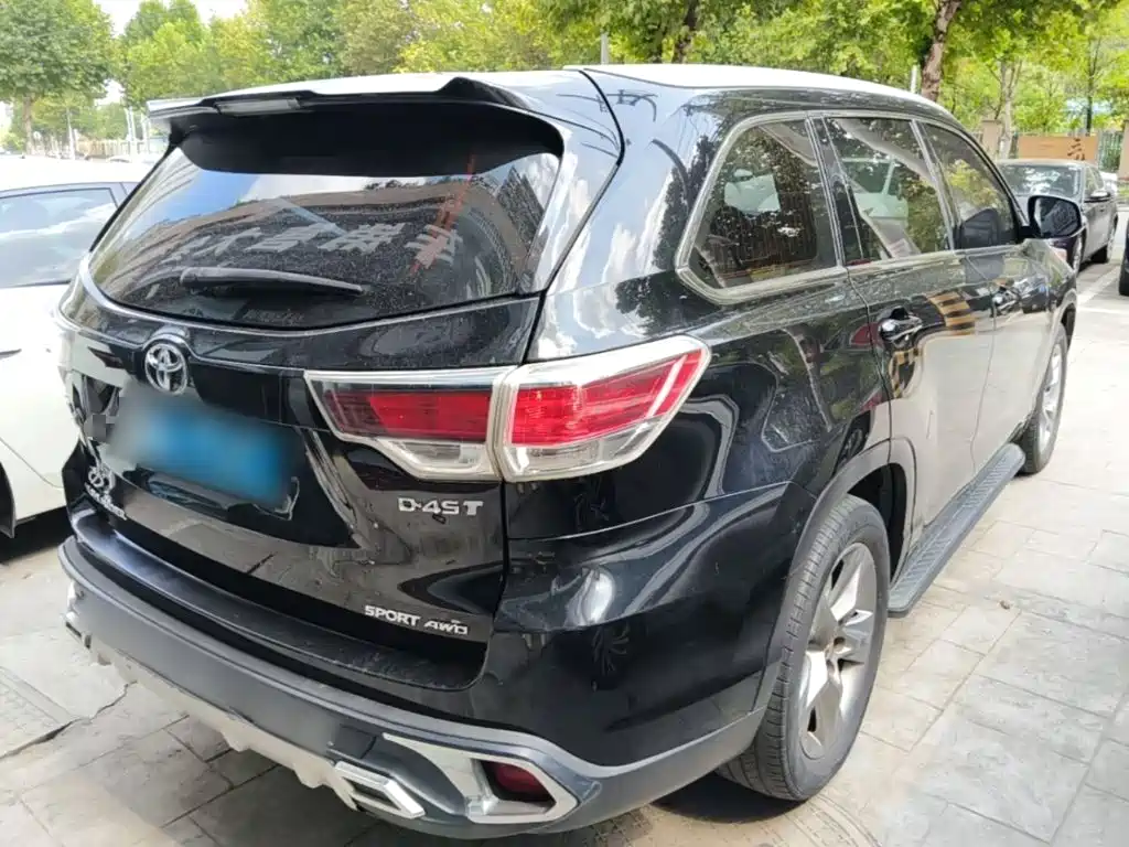 Toyota Highlander — миниатюра 7
