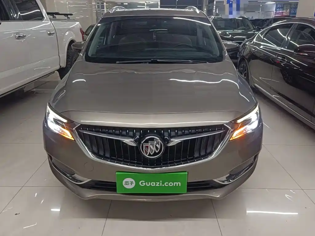 Buick GL6 — миниатюра 3