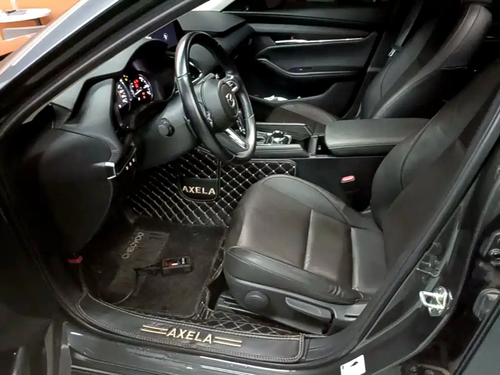 Mazda 3 Axela — миниатюра 15