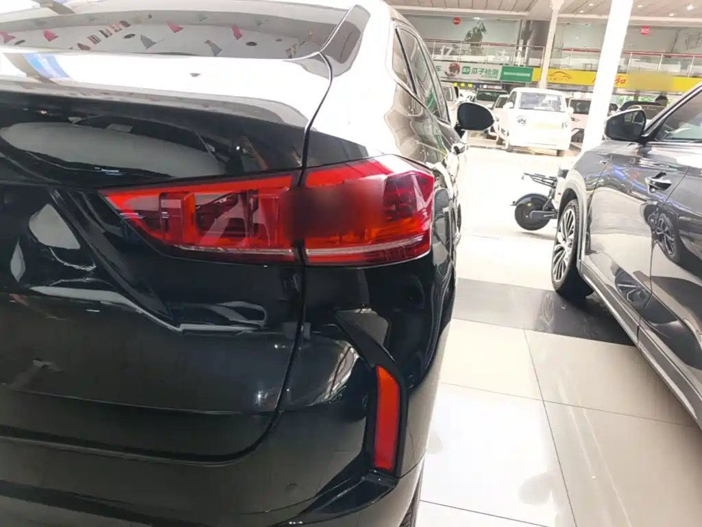Wey Wey VV7 GT — миниатюра 8