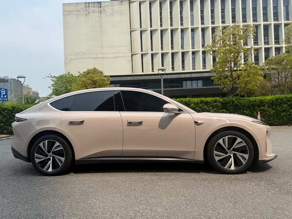 NIO ET5 2022 75kWh