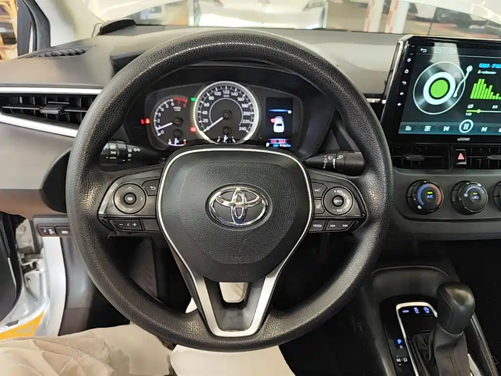 Toyota Corolla — миниатюра 11