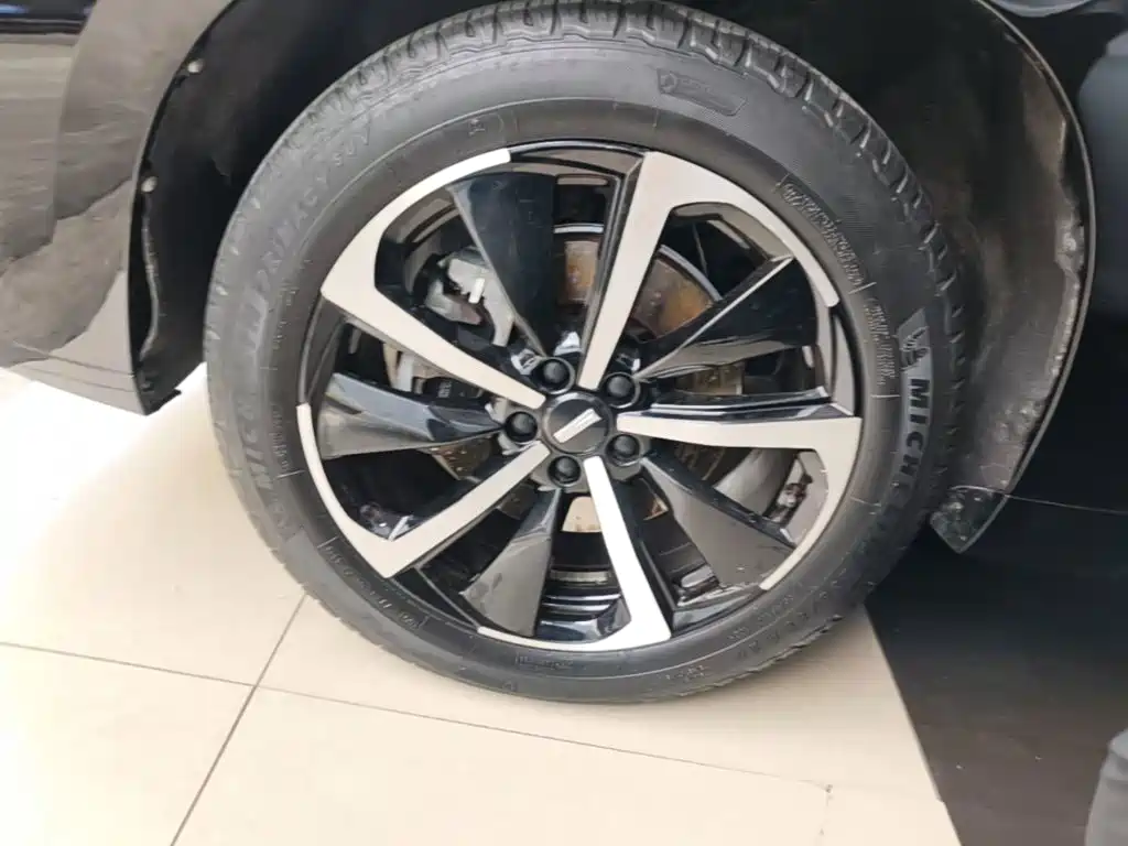 Wey Wey VV7 GT — миниатюра 23