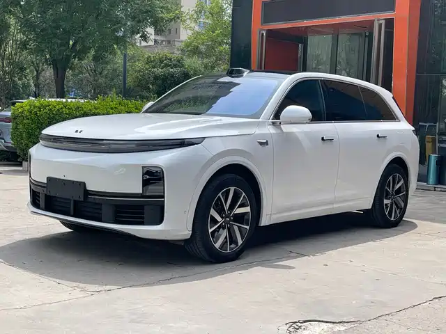 Li Auto L7