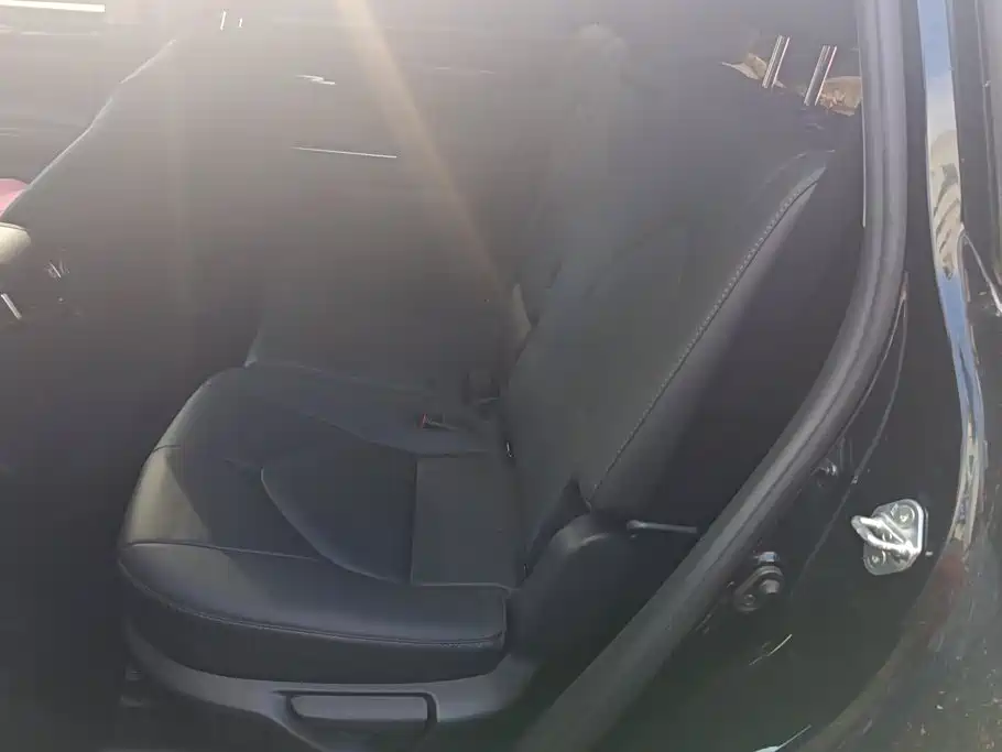 Toyota Highlander — миниатюра 11