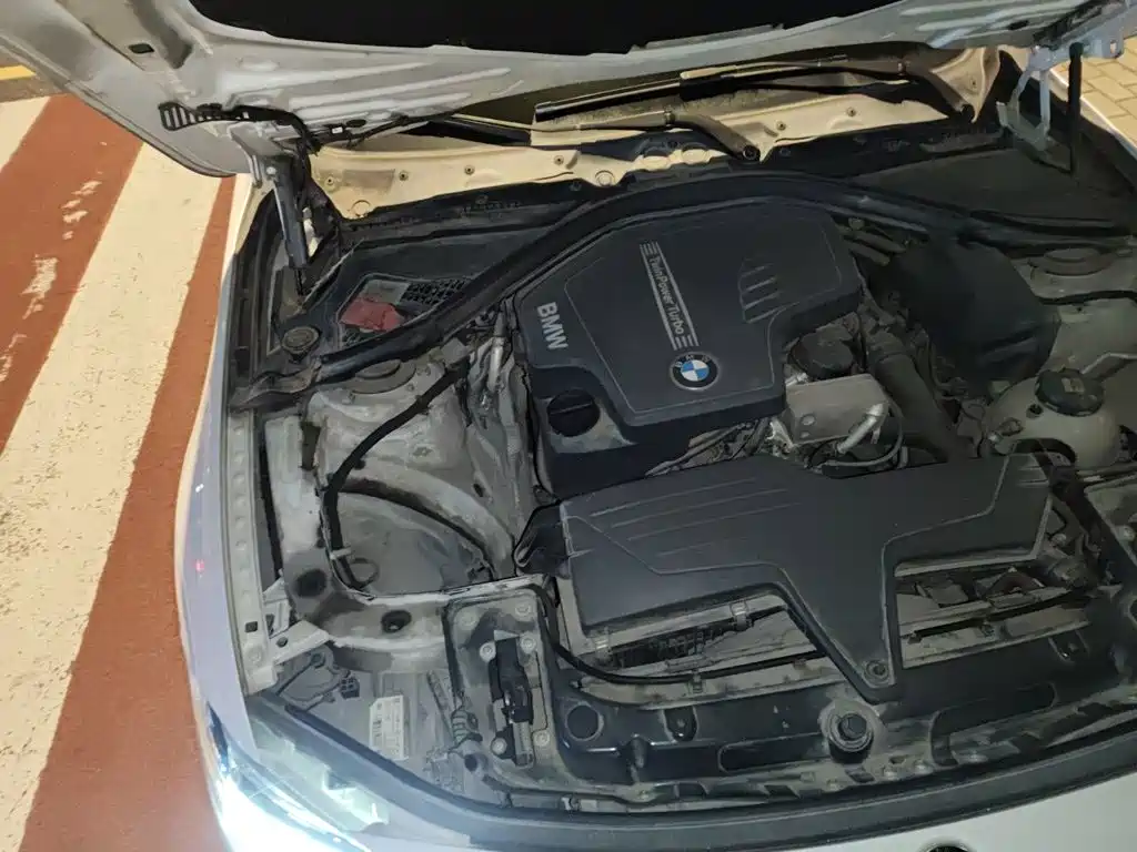 BMW 3 Series — миниатюра 18
