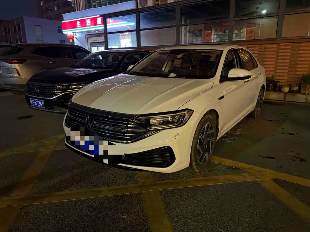 Volkswagen Sagitar 2024