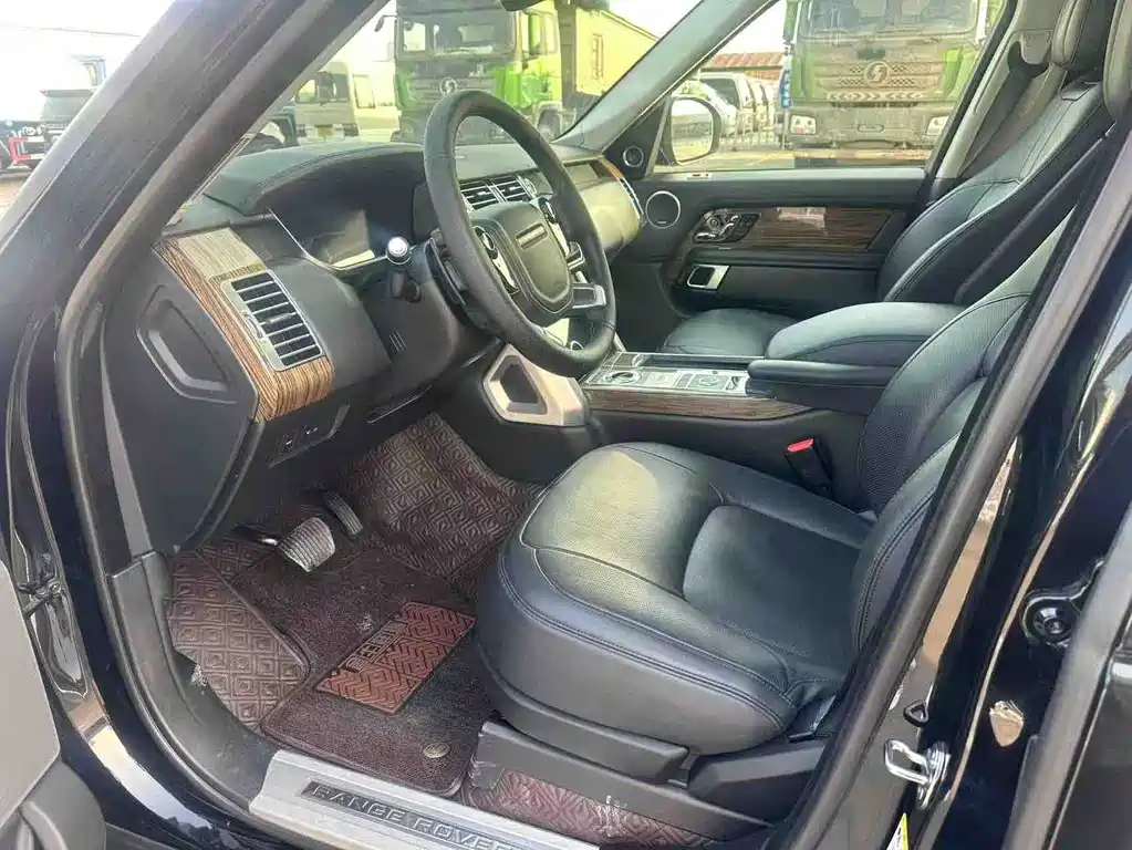 Land Rover Range Rover — миниатюра 2