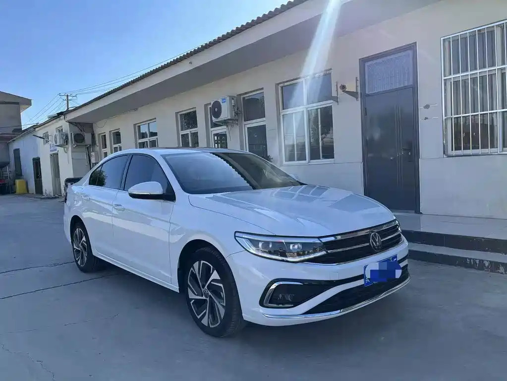 Volkswagen Bora — миниатюра 3