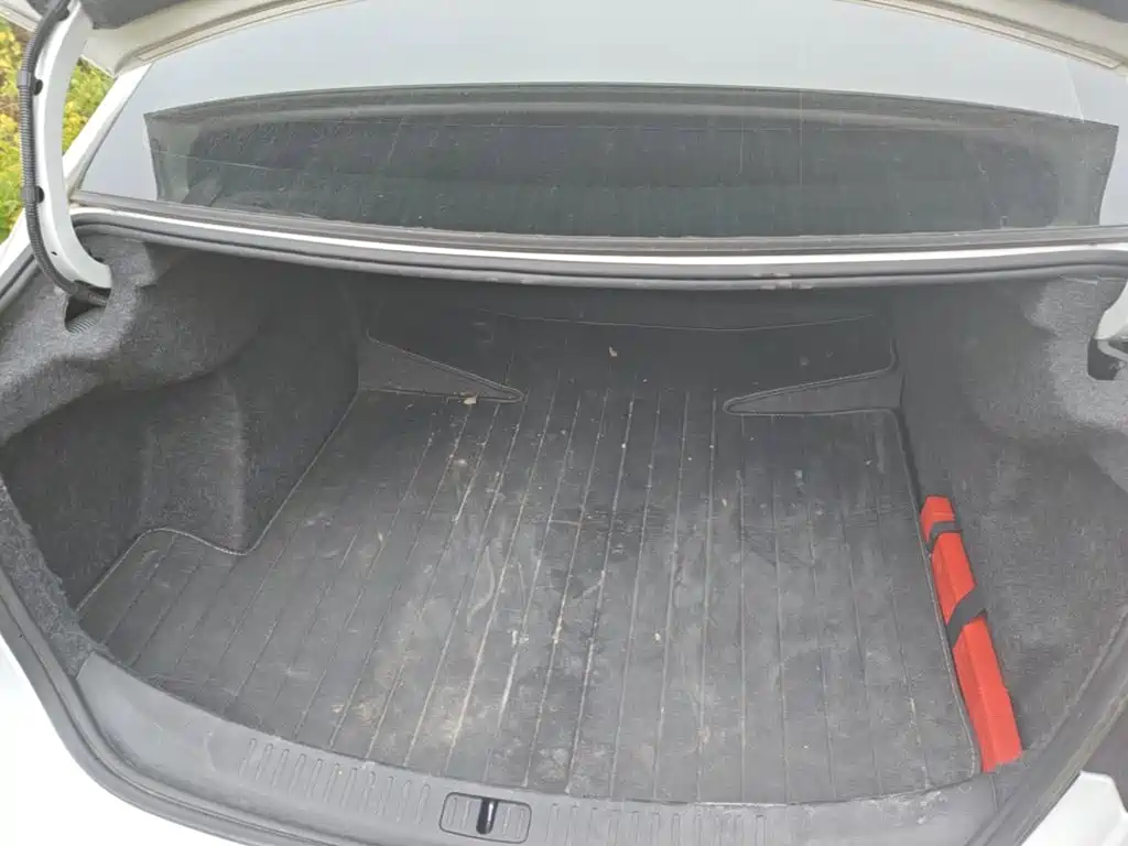 Chevrolet Malibu — миниатюра 19