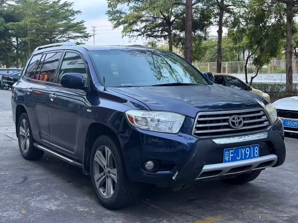 Toyota Highlander — миниатюра 3