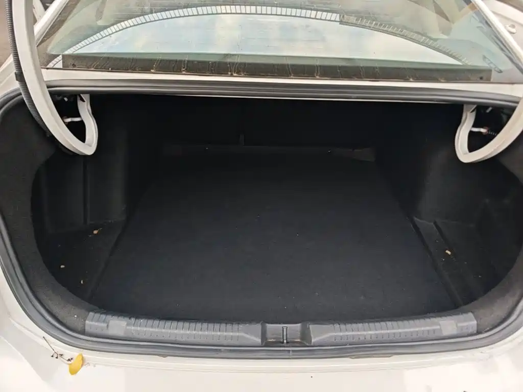 Volkswagen Lavida — миниатюра 19
