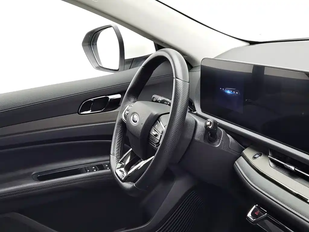 Ford Equator Sport — миниатюра 22