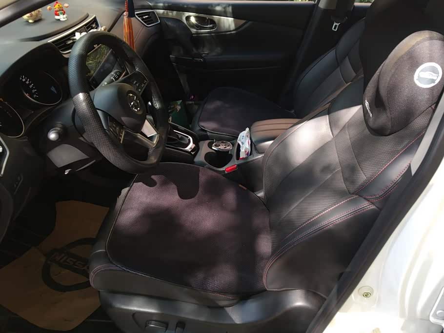 Nissan Qashqai 2.0 л 2021 г. Белый, пробег 35600 км