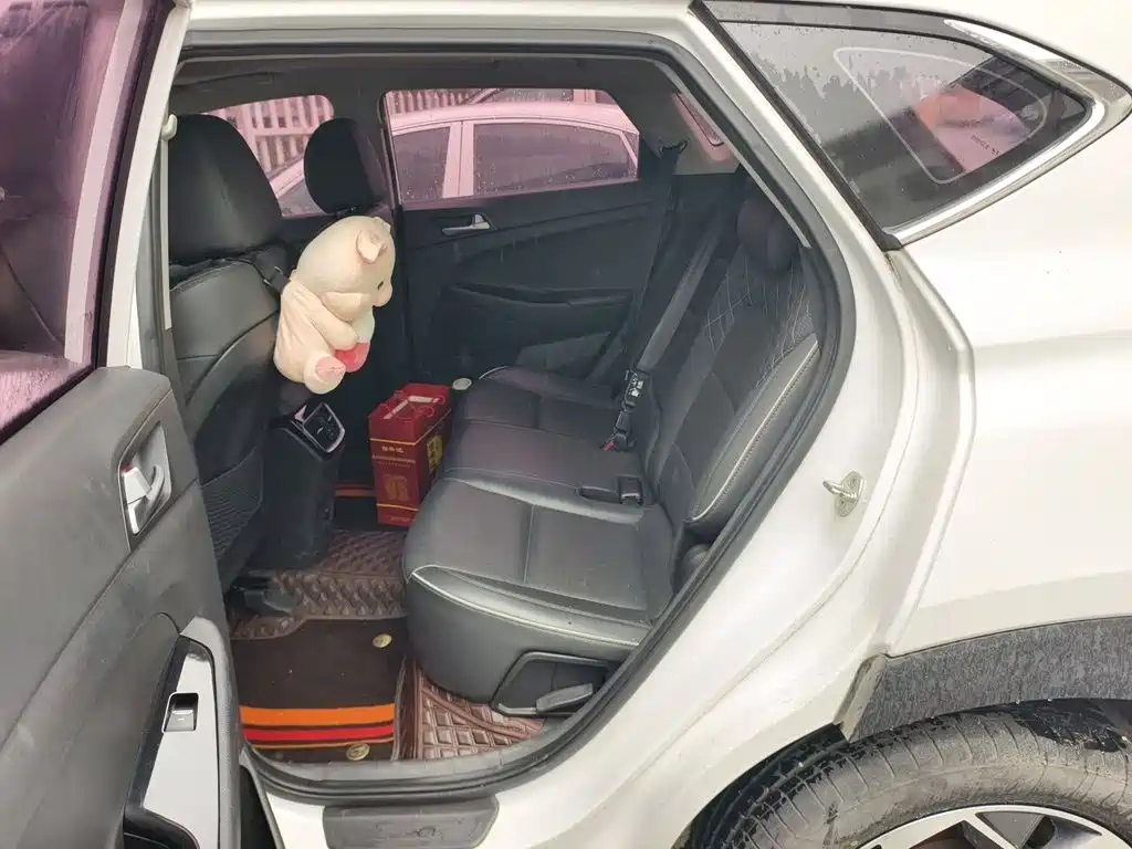 Hyundai Tucson — миниатюра 13