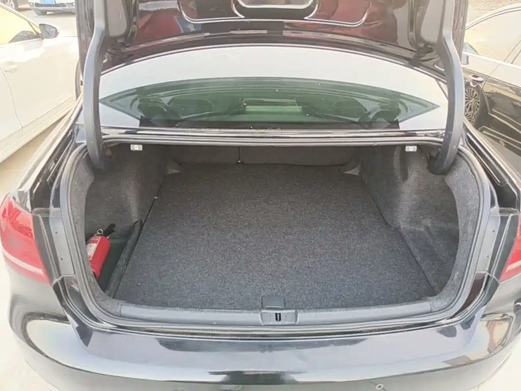 Volkswagen Passat — миниатюра 19