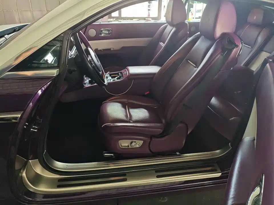 Rolls-Royce Wraith — миниатюра 3