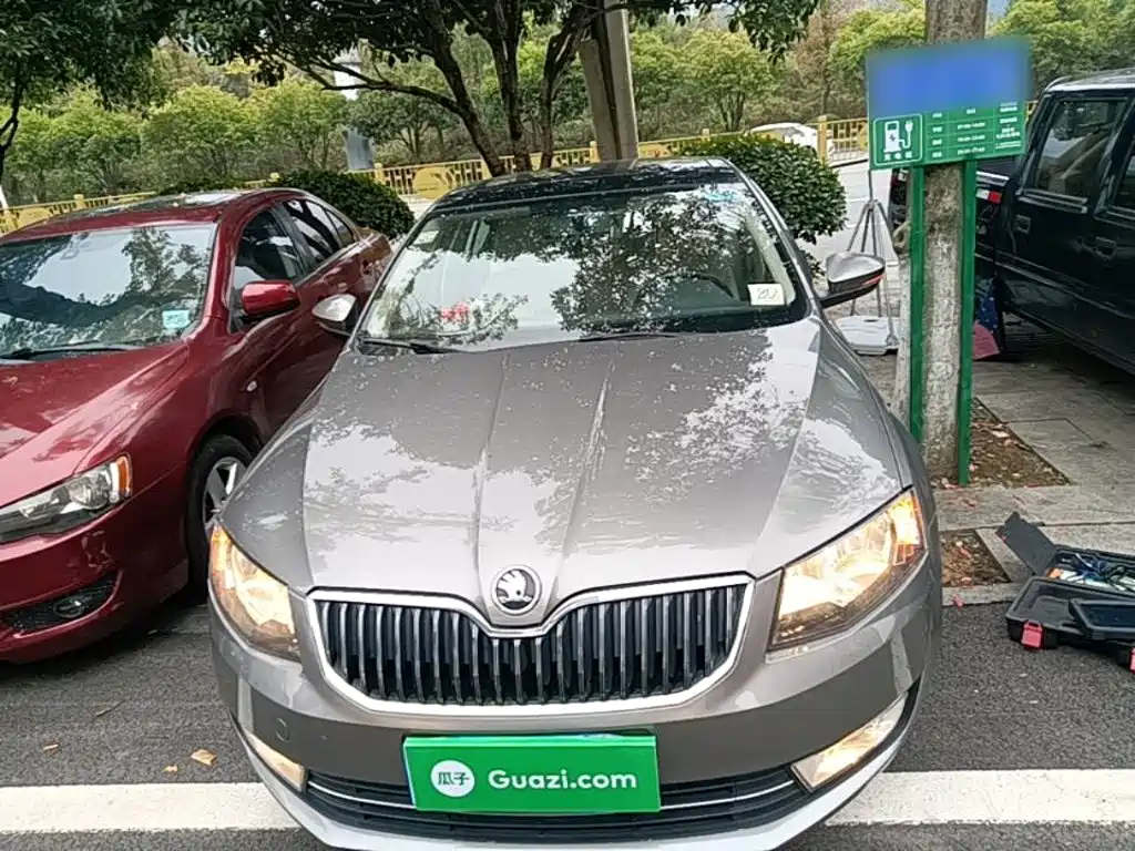 Skoda Octavia — миниатюра 3