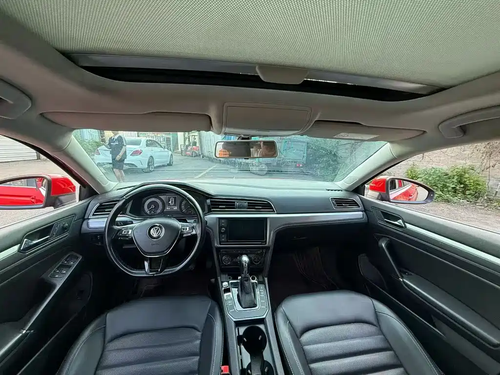 Volkswagen Lamando — миниатюра 6