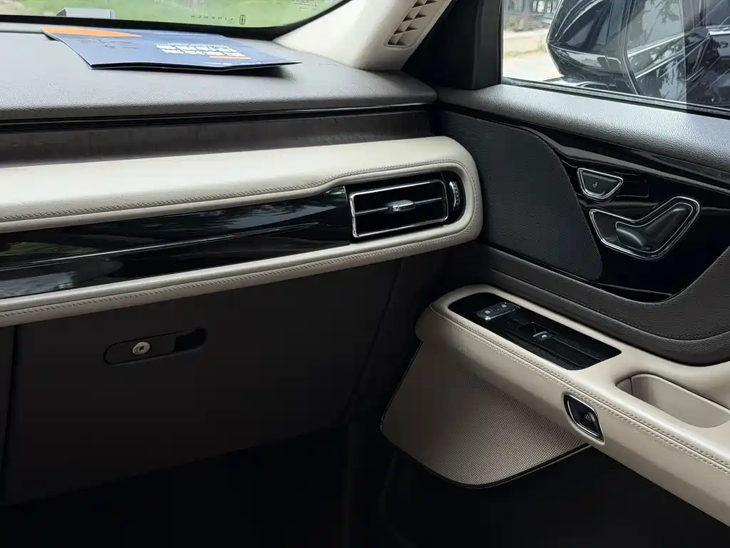 Lincoln Aviator 3.0T V6 4WD Premium Edition, фото 17