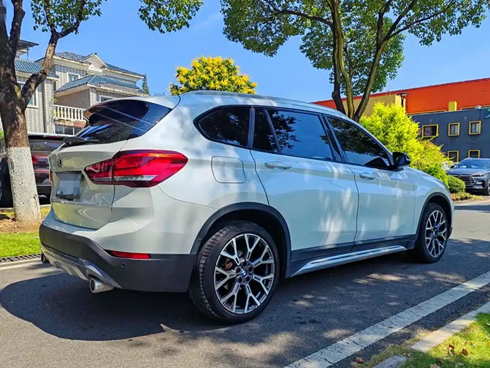 BMW X1 — миниатюра 5