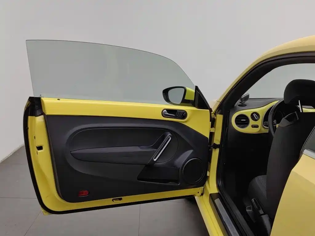 Volkswagen Beetle — миниатюра 8