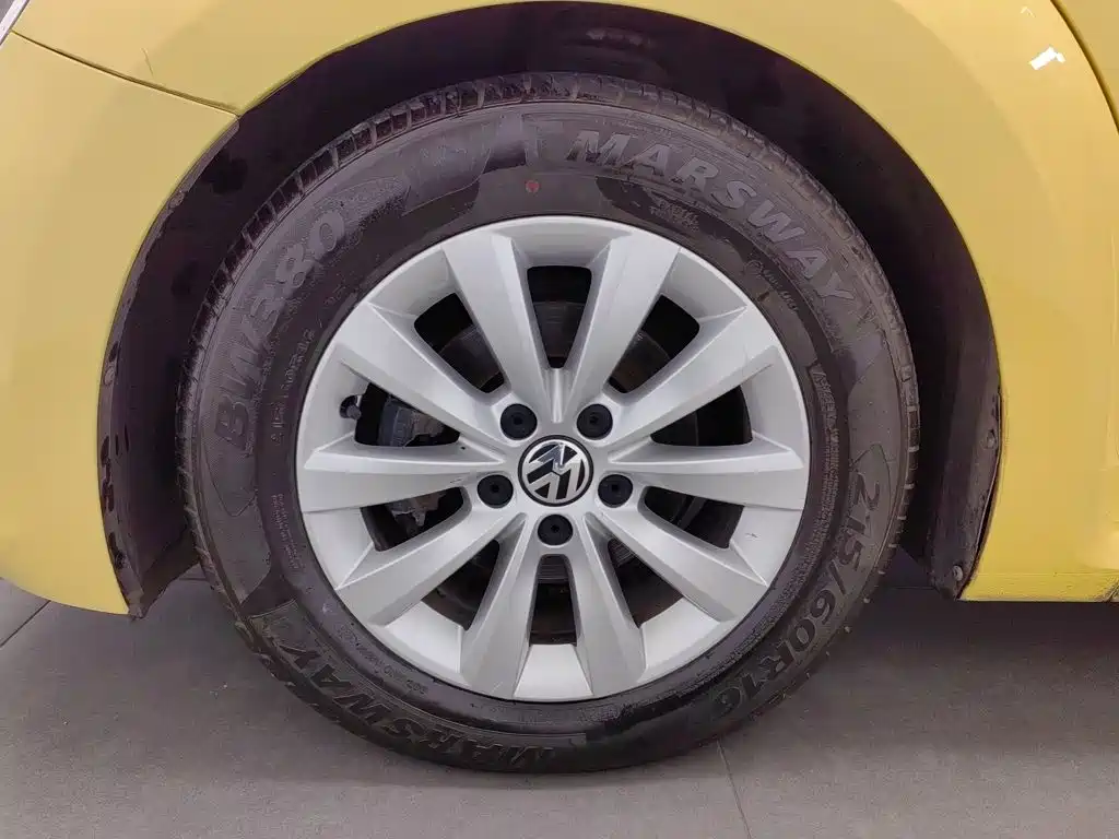 Volkswagen Beetle — миниатюра 17