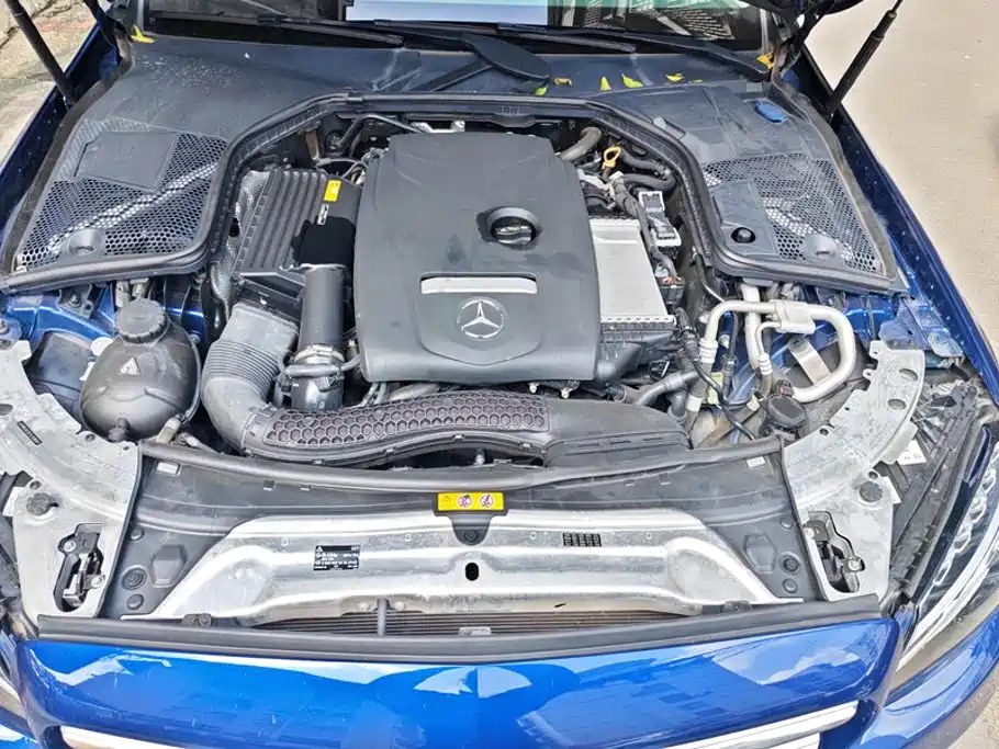 Mercedes-Benz C-Class — миниатюра 10