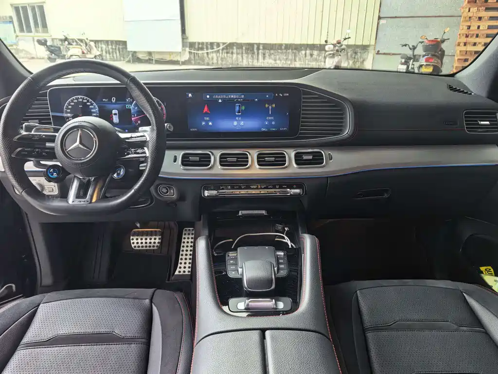 Mercedes-Benz GLE AMG — миниатюра 6
