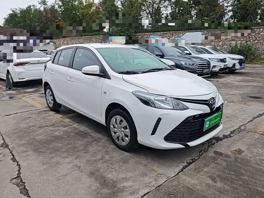 Toyota Vios FS — миниатюра 4