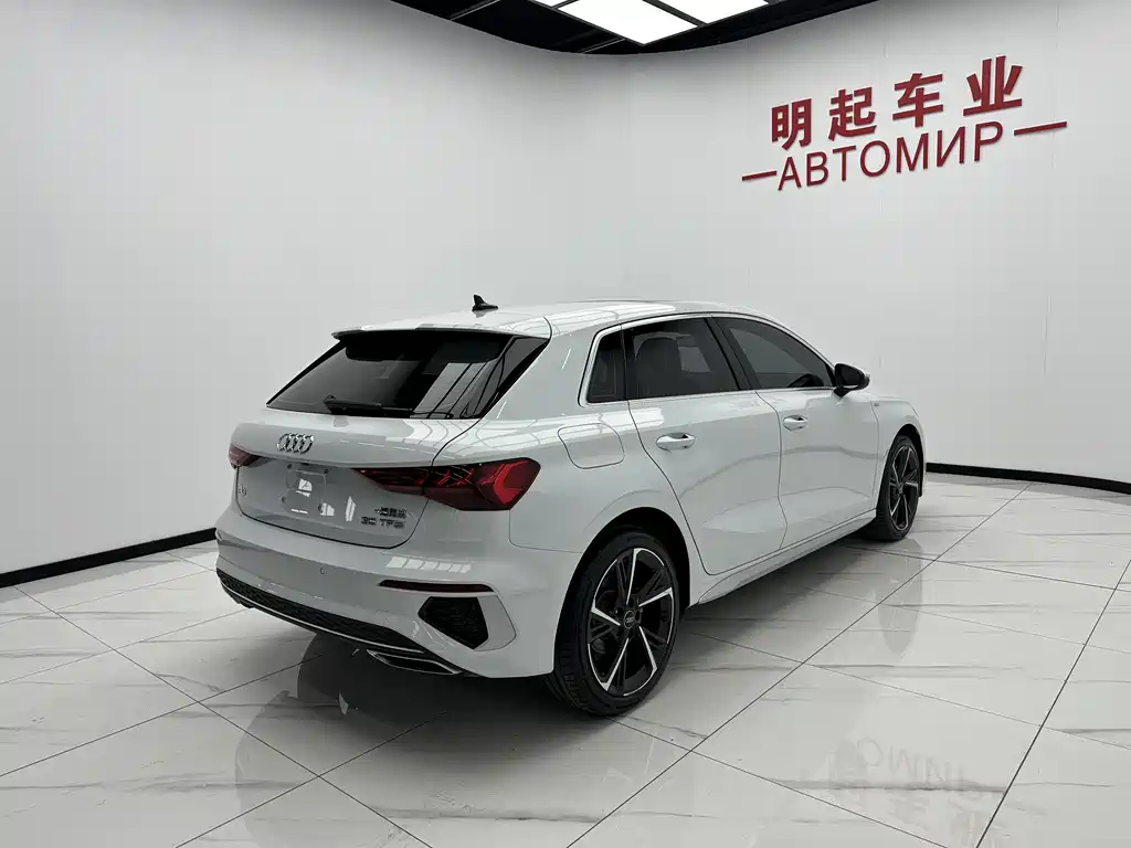 Audi A3 2022 Sportback 35 TFSI Fashion Sport