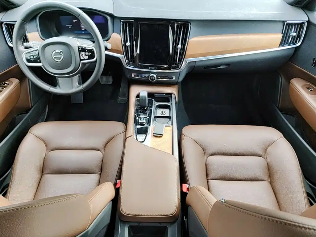 Volvo S90 — миниатюра 14