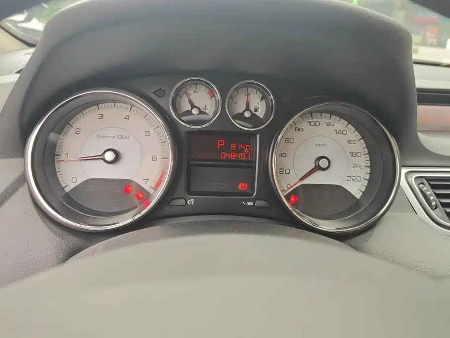 Peugeot 308 — миниатюра 14