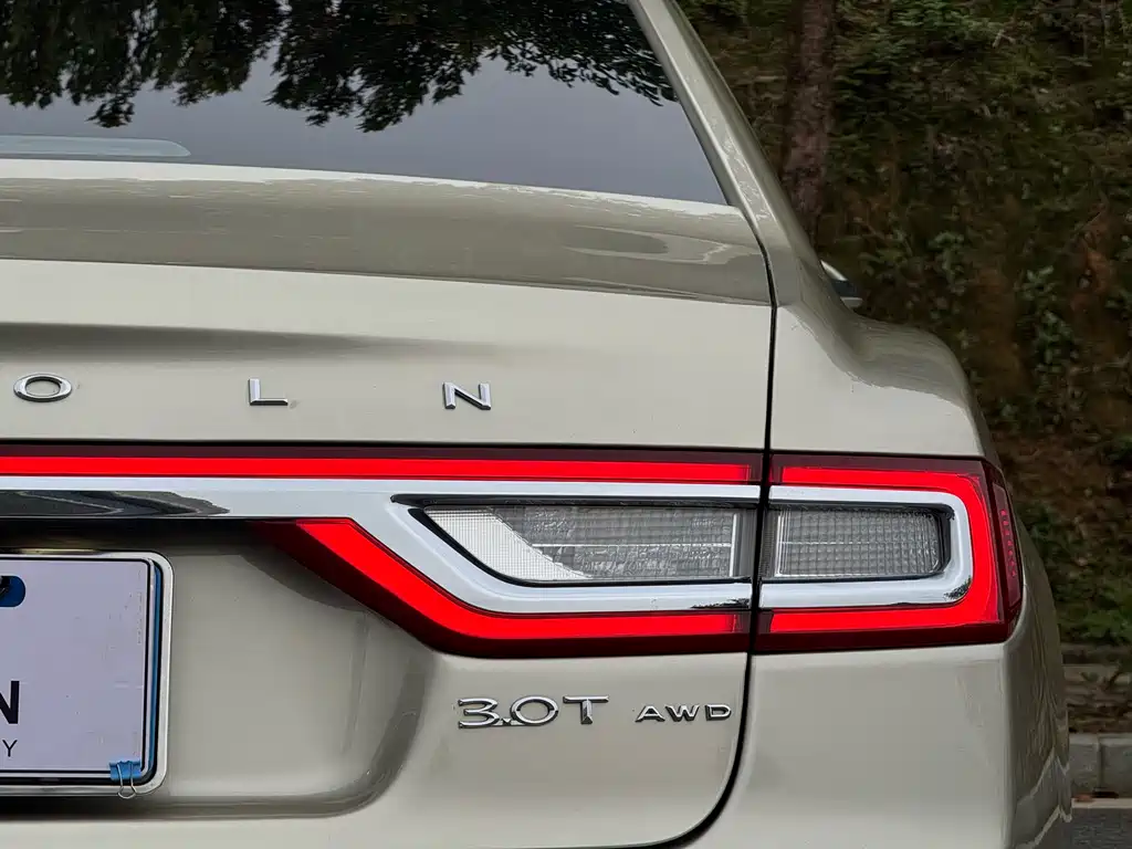 Lincoln Continental 2017 3.0T
