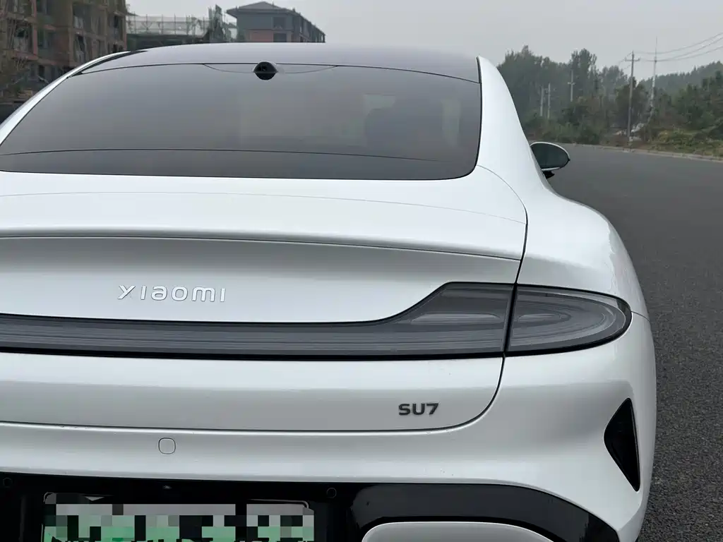 Xiaomi SU7 — миниатюра 16