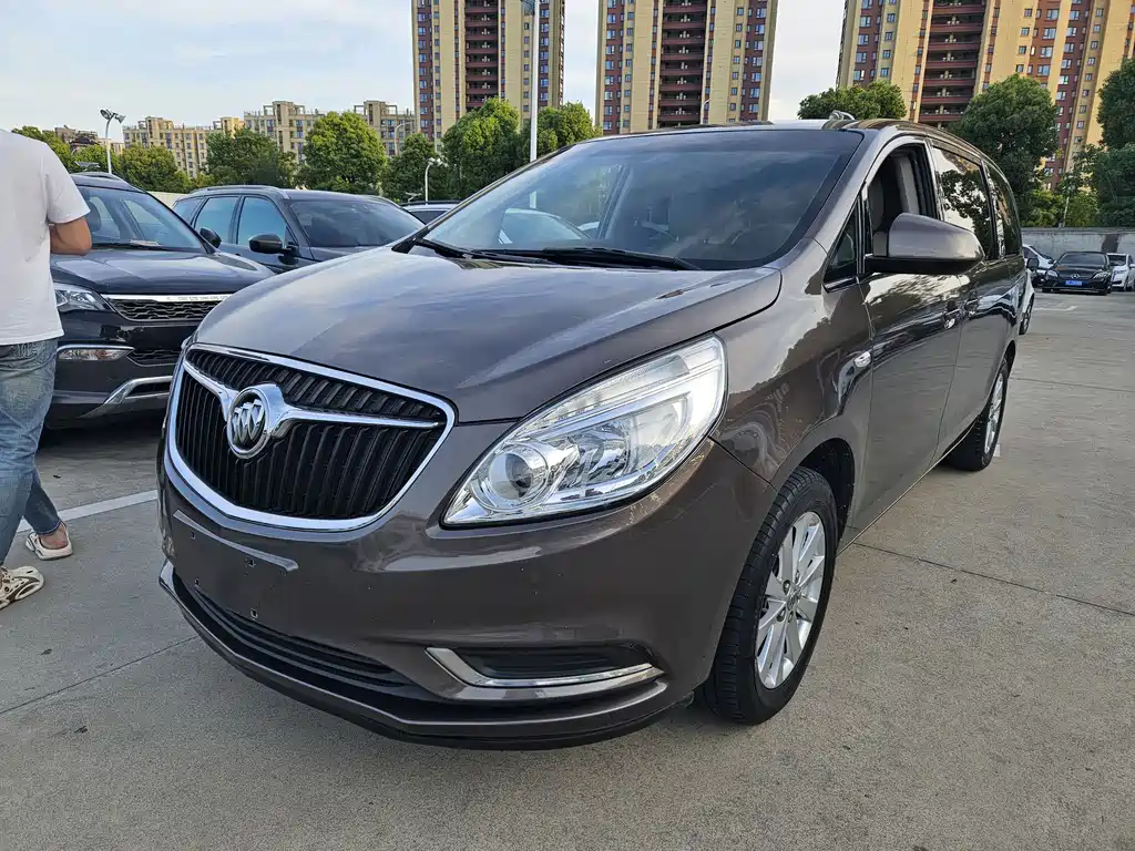 Buick GL8 2017