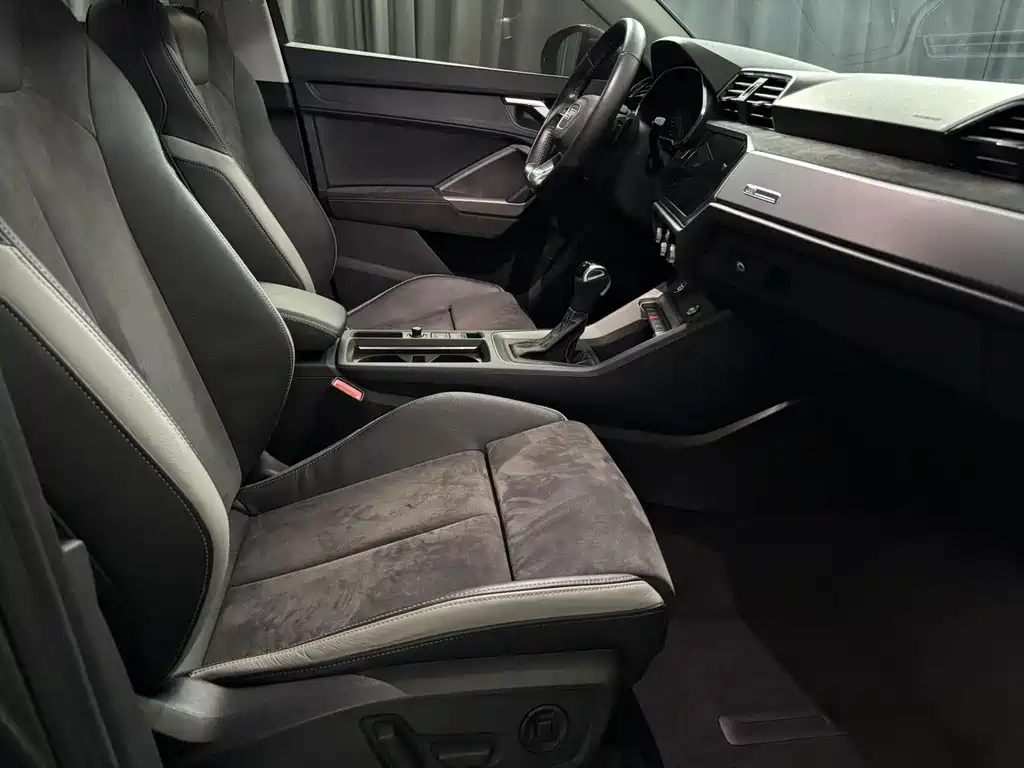 Audi Q3 — миниатюра 9