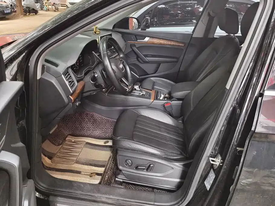 Audi Q5L — миниатюра 9