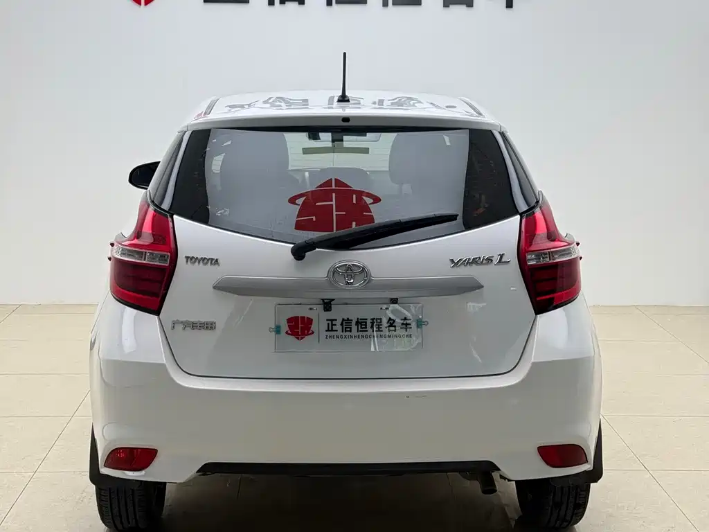 Toyota Yaris L — миниатюра 24