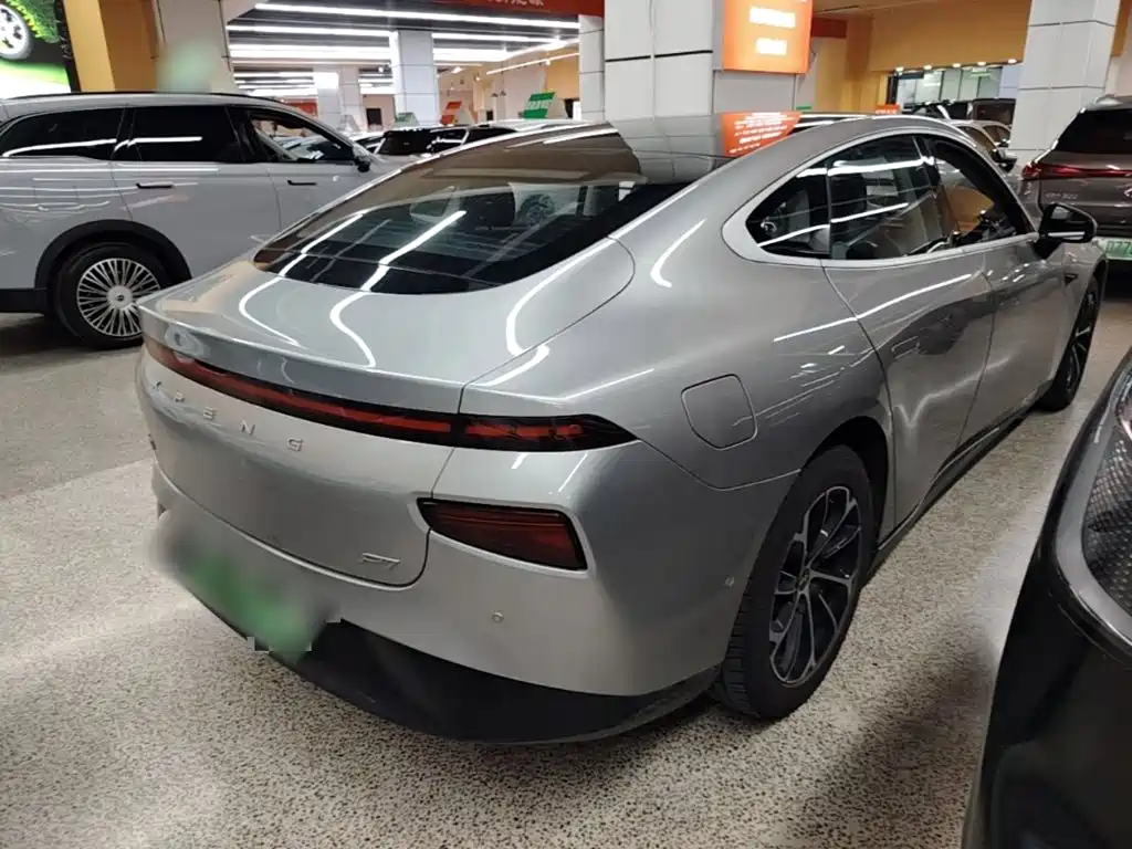 XPeng P7 — миниатюра 7