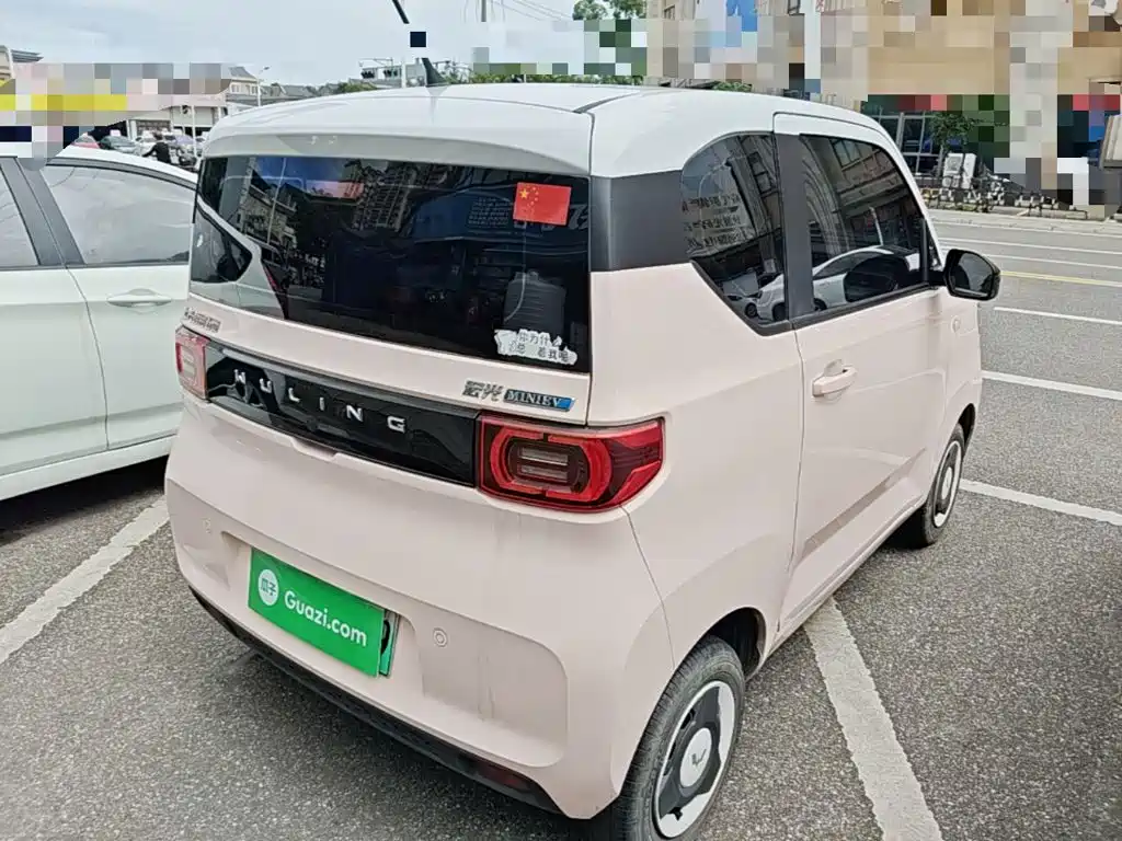 Wuling MINIEV — миниатюра 7