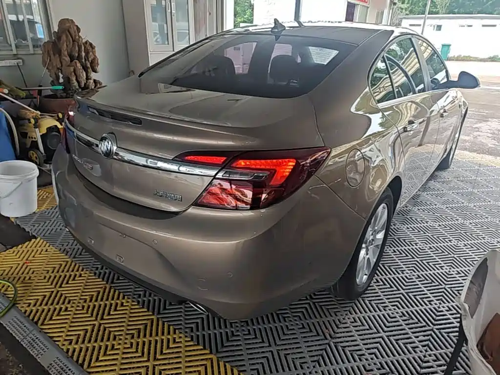 Buick Regal — миниатюра 7